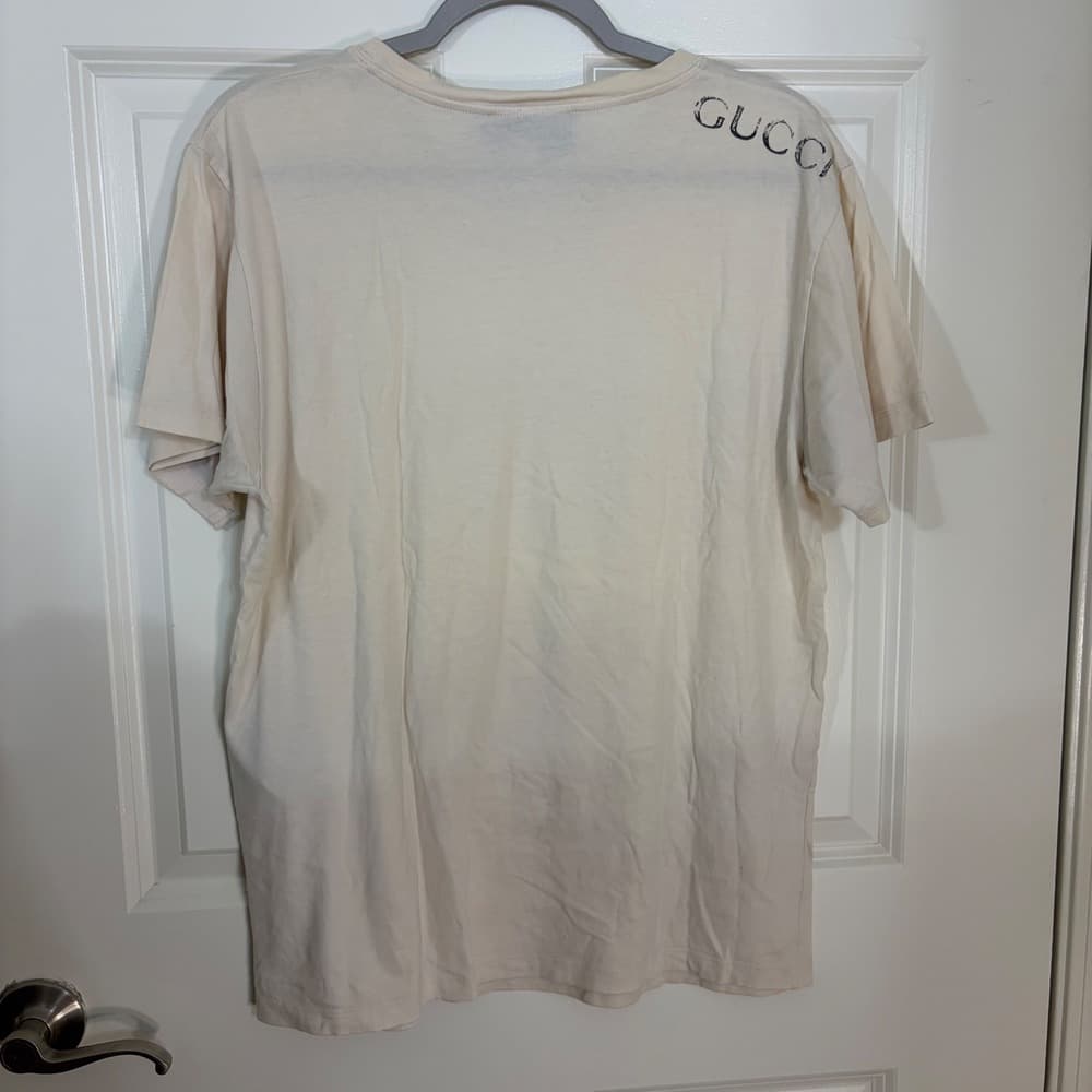 Gucci Mens Cream Cotton Stencil Logo Shoulder T-Shirt Made in Italy Size M — photo 4