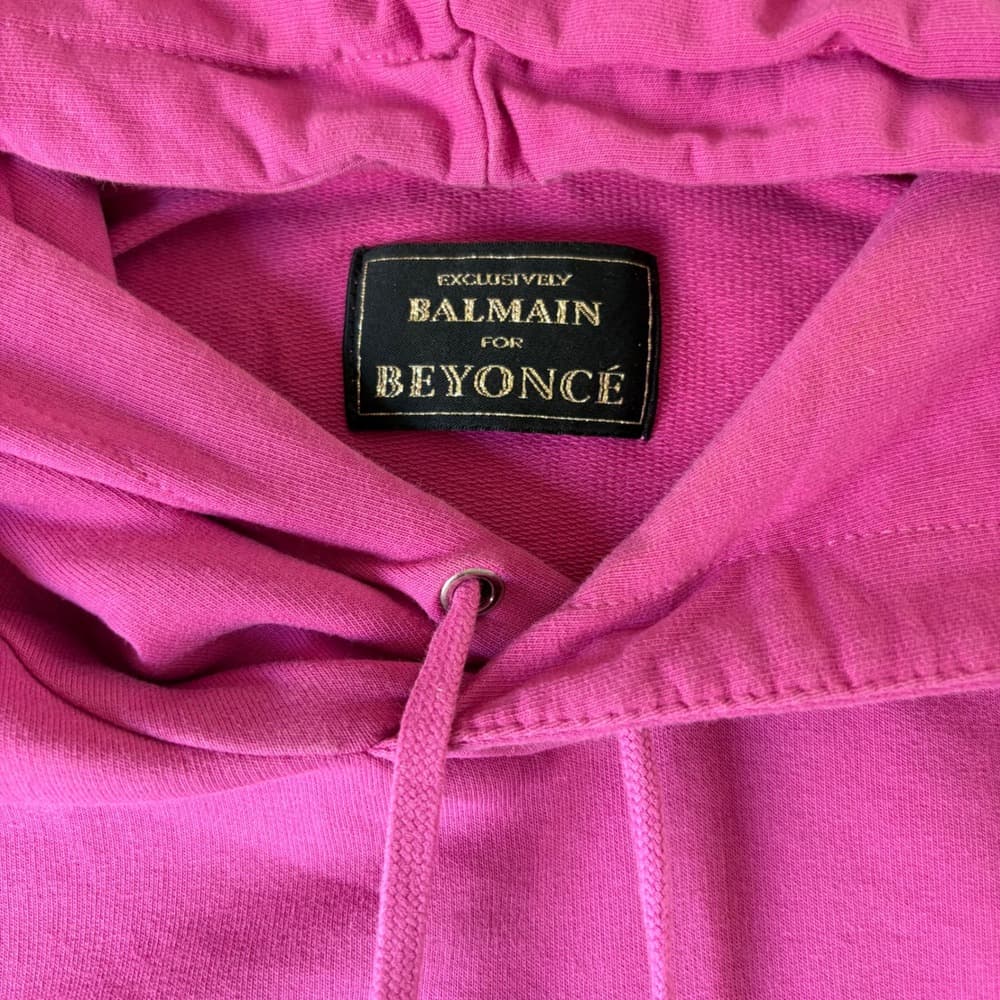 Balmain x Beyonce BAK Pink Cropped Hoodie Sequin Crest Womens Small — photo 2