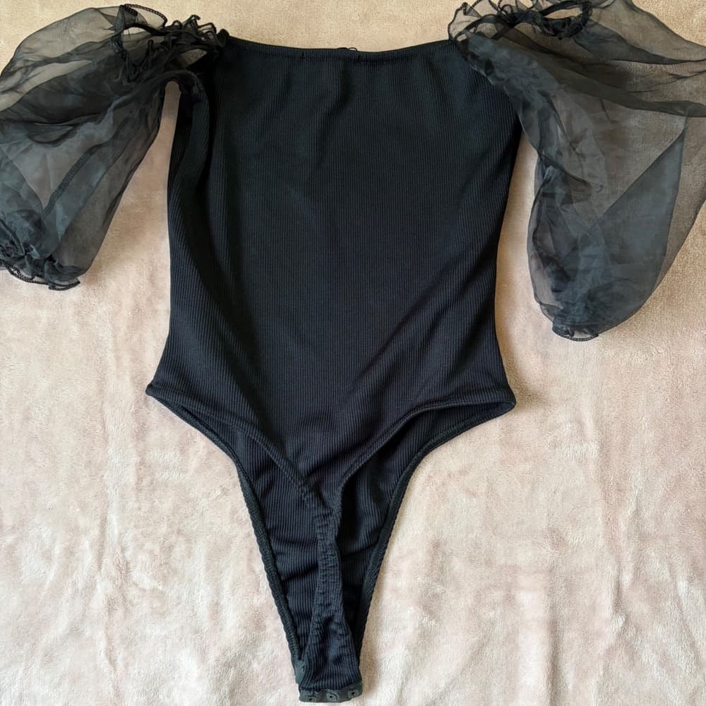 Missguided Black Organza Puff Sleeve Bodysuit Ribbed Thong TJF21387 Womens 4 NEW — photo 2