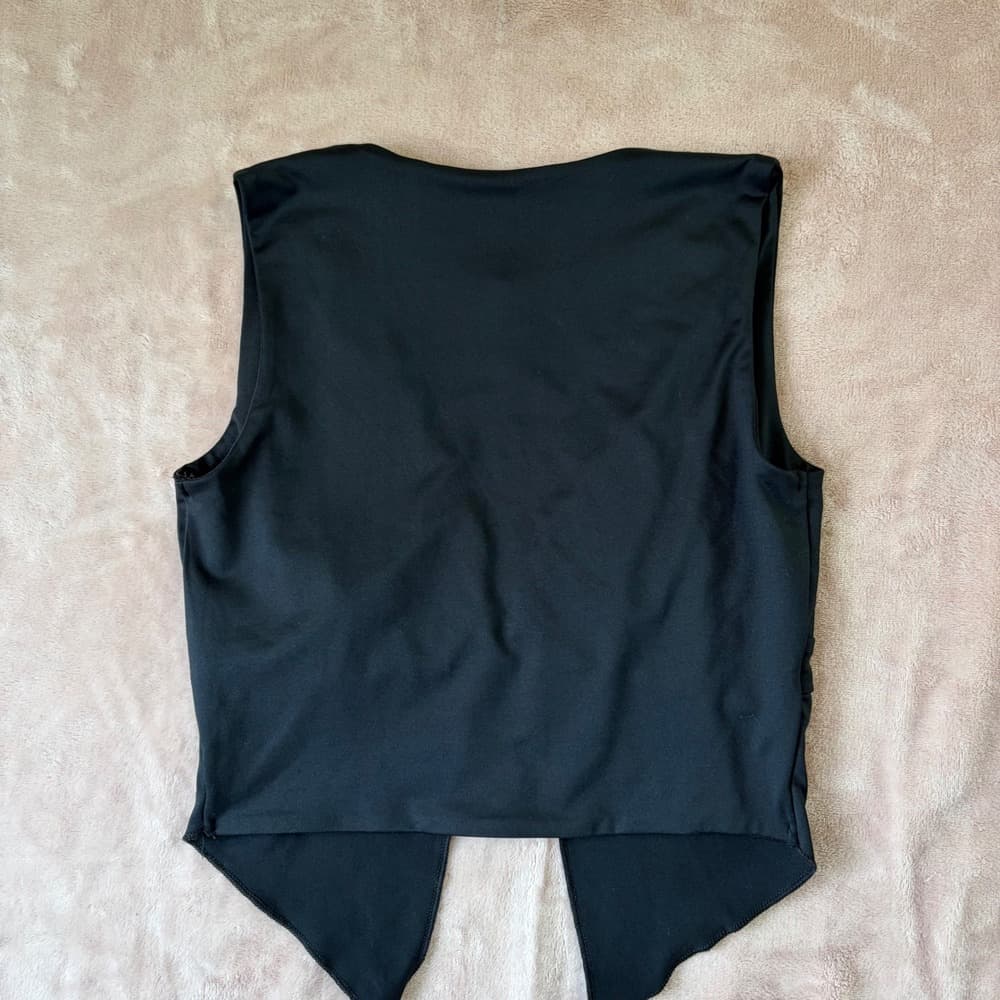 Euphoria Rave Black Wing Rhinestone Handkerchief Hem Crop Top Small NWT — photo 3