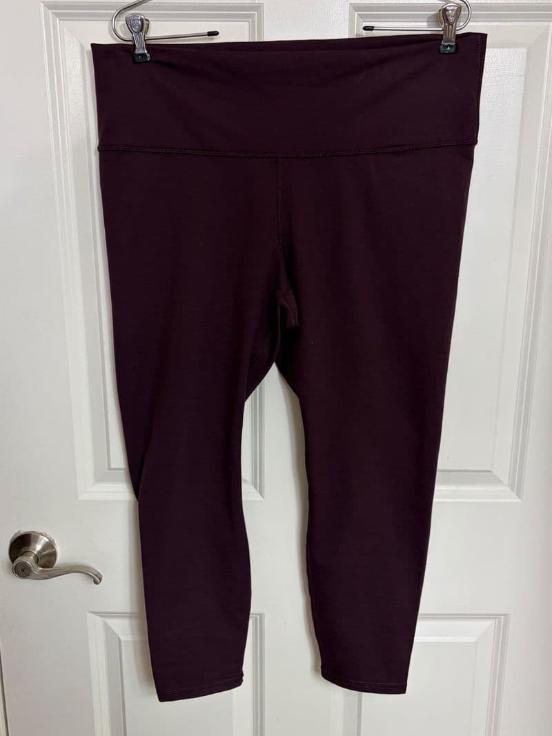 Fabletics PowerHold High Waisted 7/8 Leggings Burgundy Plum Purple Compression — photo 1