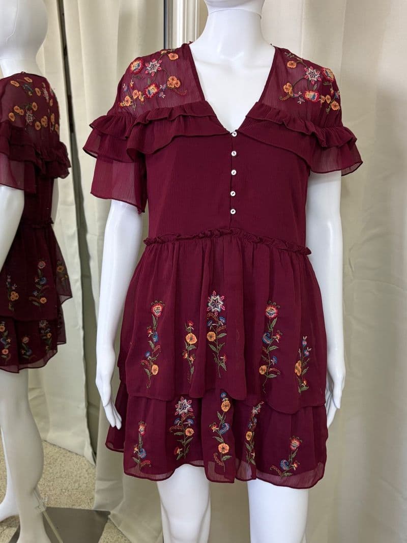 Zara Trafaluc Burgundy Embroidered Floral Ruffle Tiered Mini Dress XS — photo 1