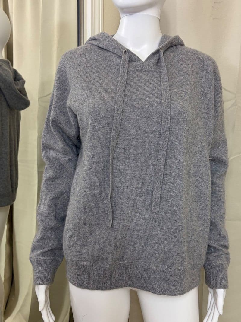 C by Bloomingdale's Cashmere Hoodie Heather Grey 2-Ply Knit Sweater Womens Small — photo 1