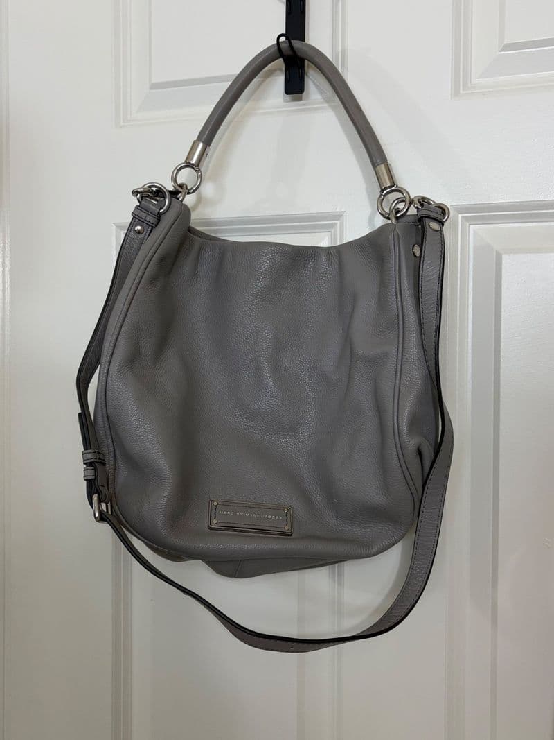 Marc by Marc Jacobs Grey Pebbled Leather Hobo Bag Crossbody Handbag — photo 1