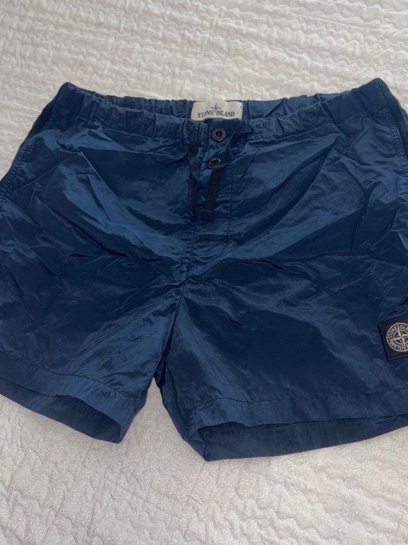 Stone Island Nylon Metal Swim Trunks Navy Blue Logo Shorts 7215B0643 Mens Small — photo 1