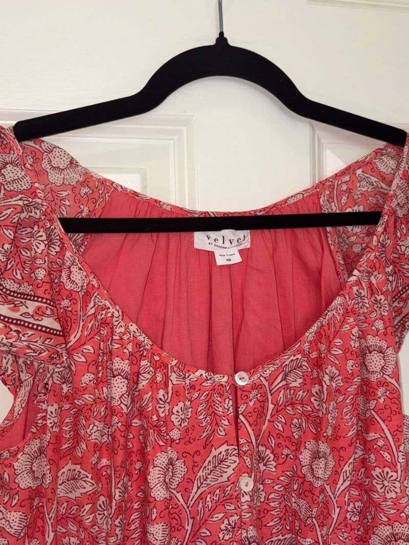 Velvet by Graham & Spencer Floral Cotton Midi Dress Pink Flutter Sleeve XS — photo 1