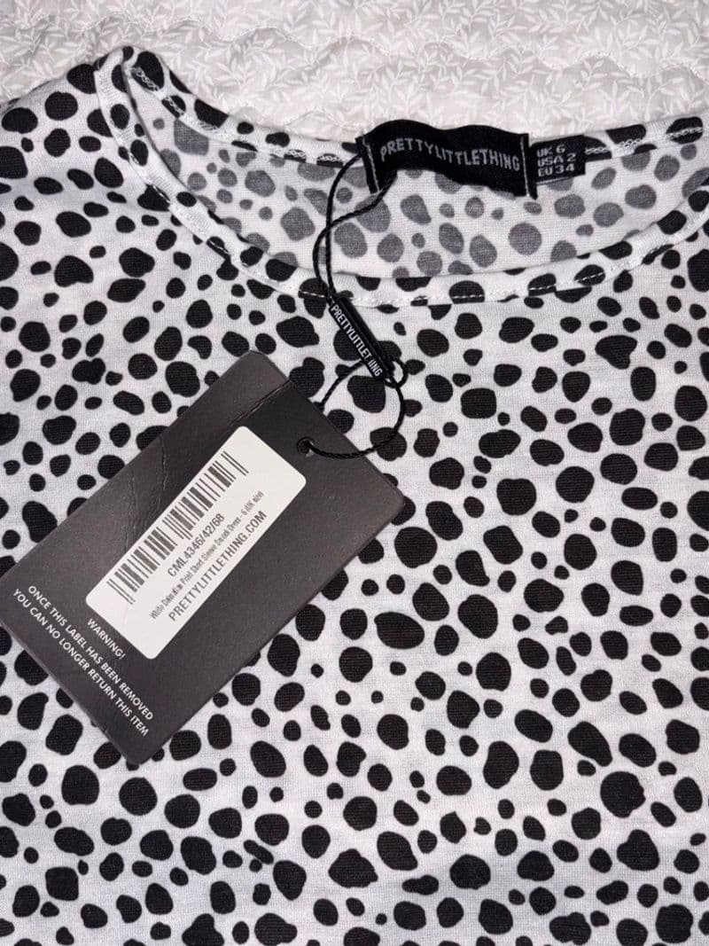 PrettyLittleThing White Dalmatian Print Short Sleeve Smock Dress US 2 NWT — photo 1