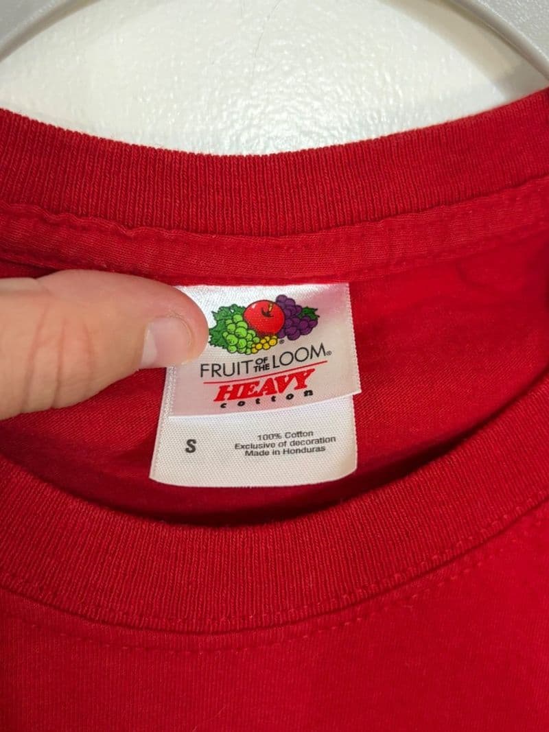 Katz's Delicatessen NYC Red Graphic T-Shirt Fruit of the Loom Heavy Cotton Small — photo 1