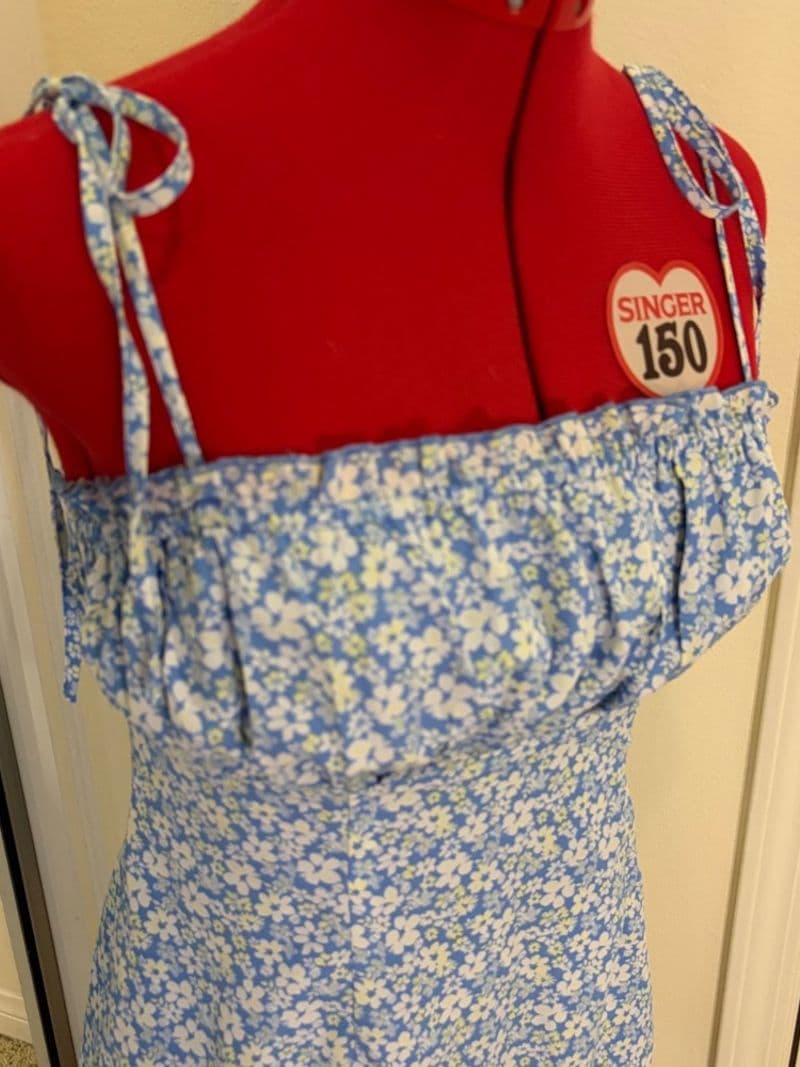 Forever 21 Blue White Floral Mini Dress Tie Strap Smocked Back Small — photo 1
