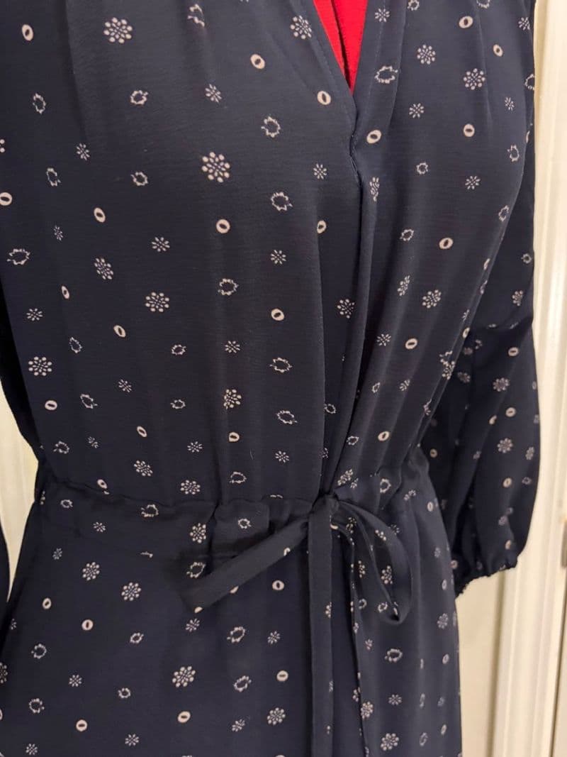All in Favor Navy Blue Floral Print Midi Dress Drawstring Waist Medium — photo 1