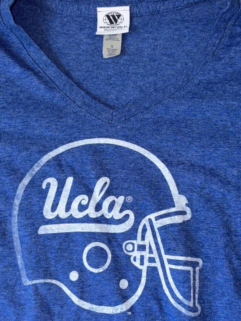 UCLA Bruins Graphic V-Neck T-Shirt Blue Heather Football Helmet Womens Small — photo 1