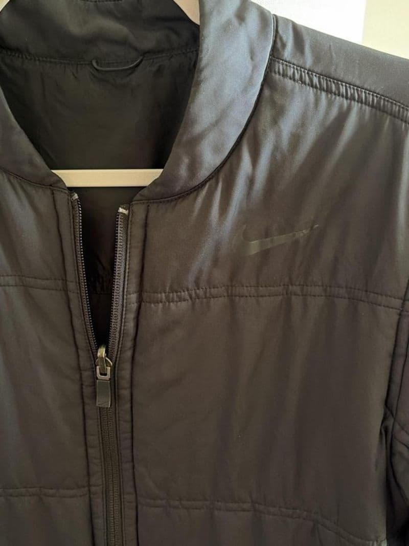 Nike reversible hoodless black puffer jacke — photo 1