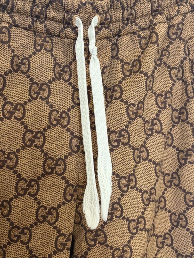 Gucci GG Supreme Monogram Joggers Brown Camel Technical Jersey Sweatpants Small — photo 1